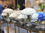 VERSAILLES ROSE BOUQUET  Букет  роз, цвет слоновая кость, 2 спрея по 10 мл , золотой декор